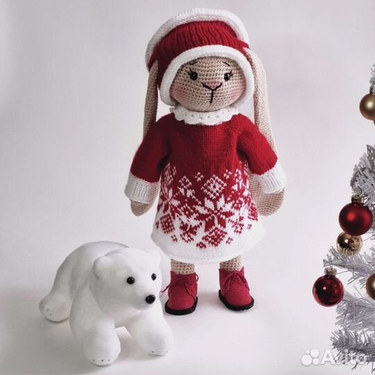 Вязаный заяц тильда