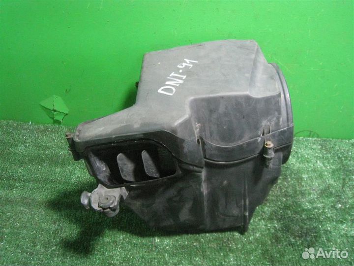 Корпус воздушного фильтра Ford Focus 2 (CB4) 2009