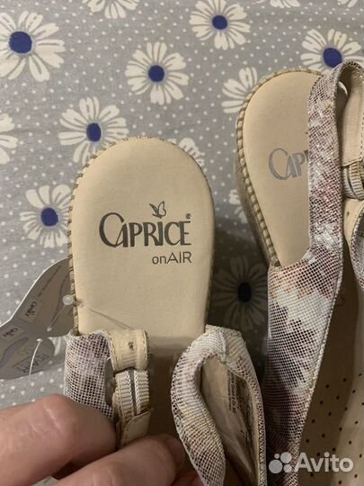 Босоножки Caprice 41