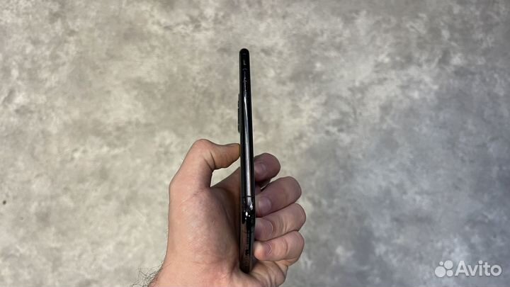 iPhone 11 Pro Max, 64 ГБ
