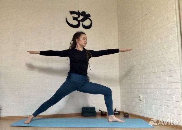 Инструктор йога