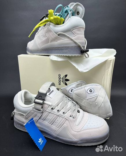 Кроссовки оптом