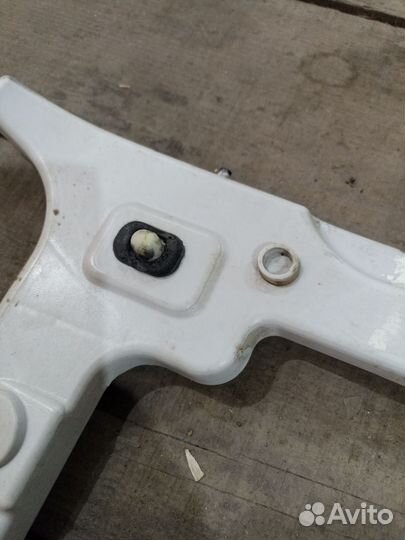 Кронштейн бампера заднего ford focus 2