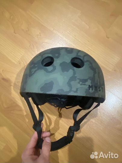 Шлем для вейка mystic mk8