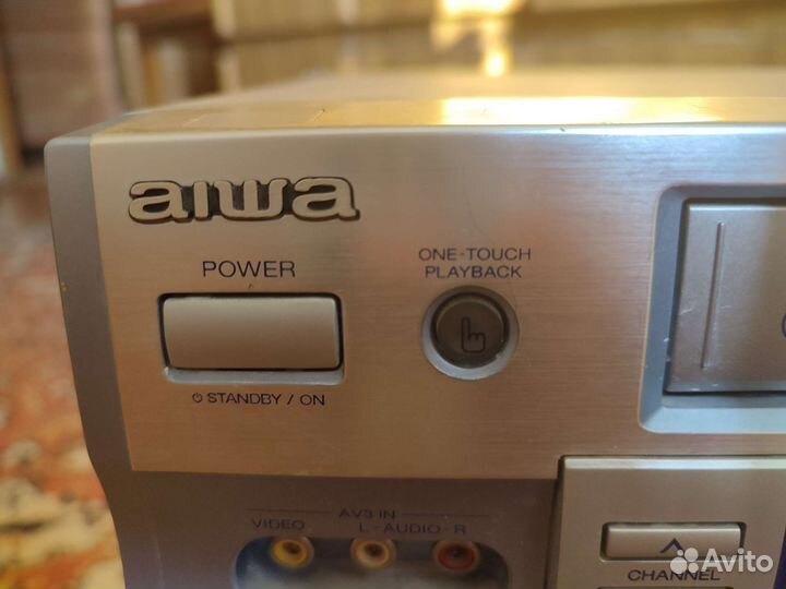 Видеомагнитофон