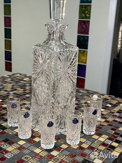 Хрустальный штоф и 6 хрустальных рюмок