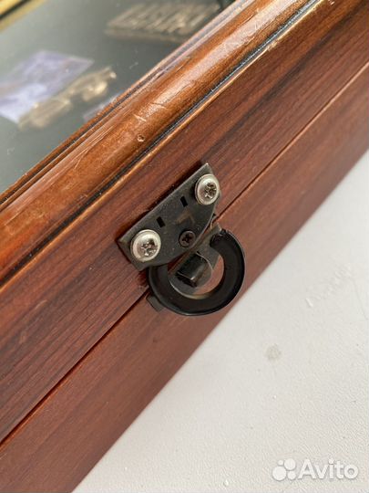 Ключница деревянная казино