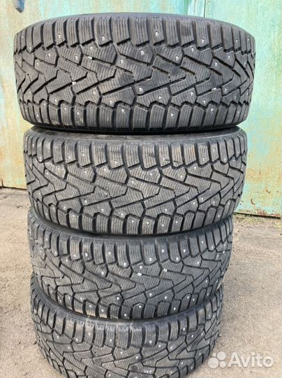 Pirelli Winter Ice Zero 225/50 R17 98T