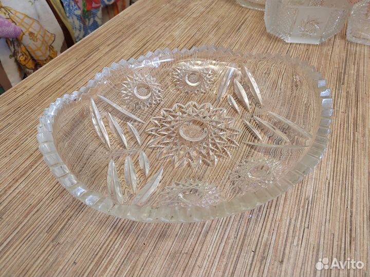 Ваза хрустальная