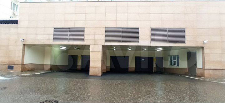 Машиноместо, 14 м²