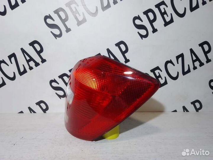 Фонарь задний правый Skoda Fabia 2 07-10