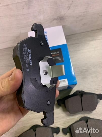 Колодки тормозные передние Opel Astra, Zafira