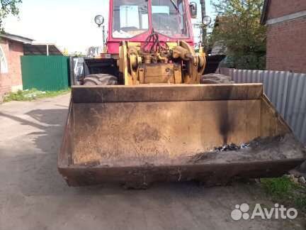 Фронтальный погрузчик