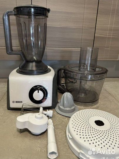 Кухонный комбайн bosch новый