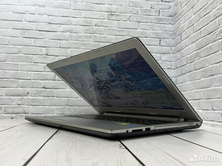 Игровой ноутбук Lenovo i3/FullHD/1000gb/гарантия