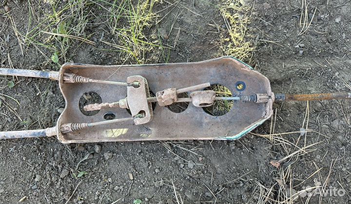 Трос стояночного трмоза, ручника Jeep ZJ, ZG