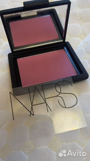 Румяна Nars, тени Nars