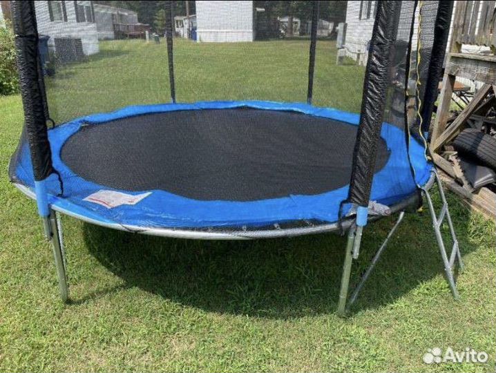 Батут с сеткой бу 4 метровой