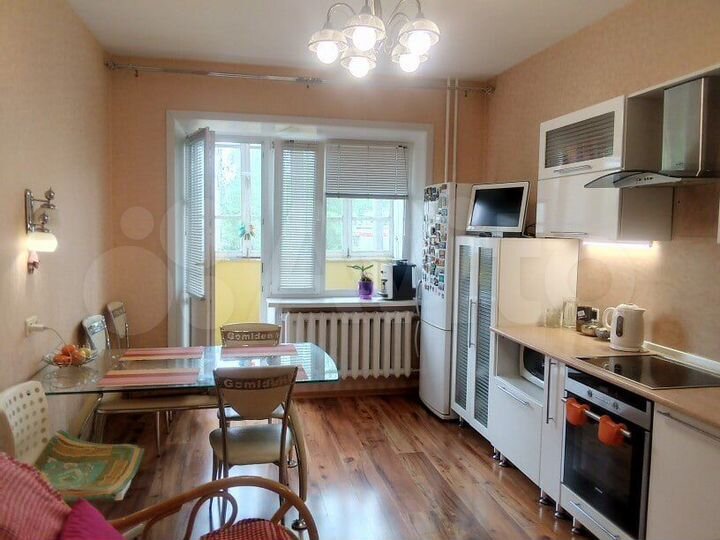 4-к. квартира, 98,9 м², 2/10 эт.