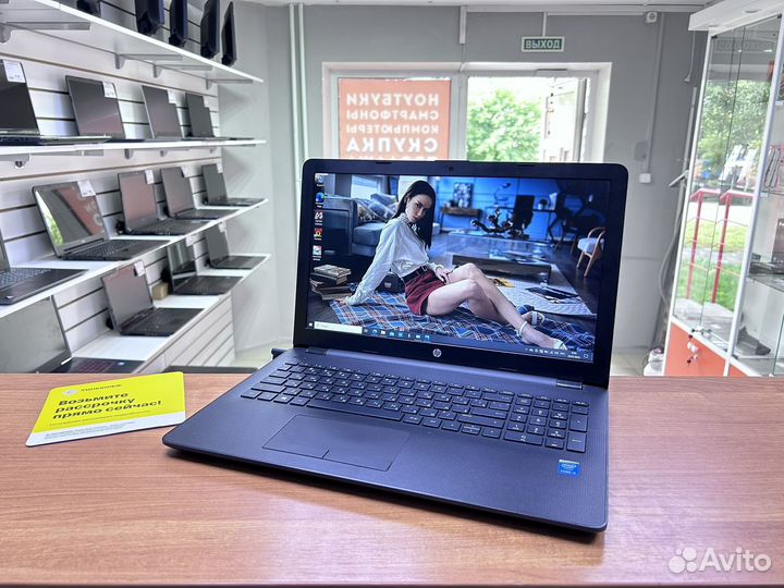 HP core i3/full hd/8 озу/ssd/живой акб