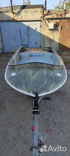 Лодка янтарь 2