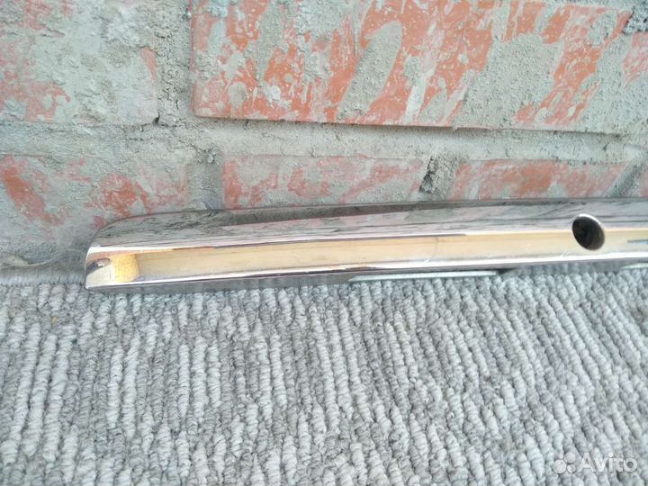 Накладка крышки багажника Toyota Platz