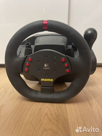 Игровой руль logitech momo racing