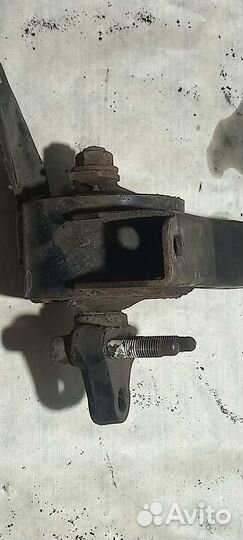Подушка двигателя Toyota Corona T190