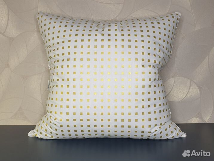 Подушка пуховая Belashoff 70х70 жаккард