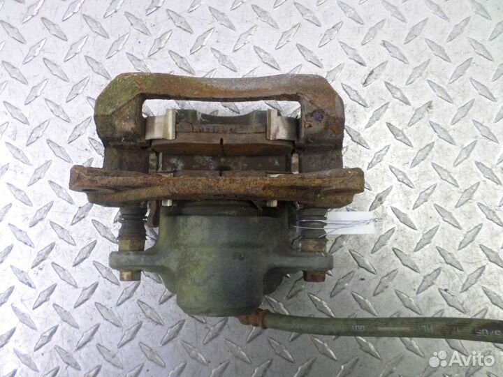 Суппорт задний правый Subaru Tribeca WX