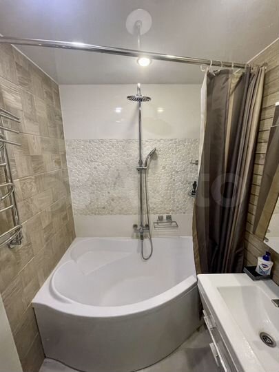 2-к. квартира, 59 м², 5/5 эт.