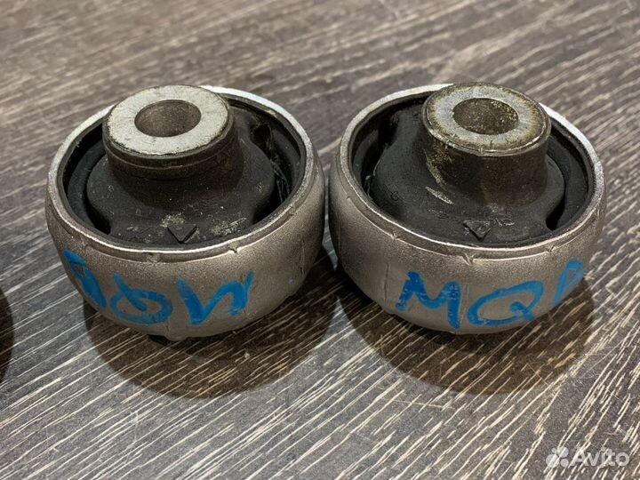 Спортивные сайлентблоки переднего рычага VAG mqb