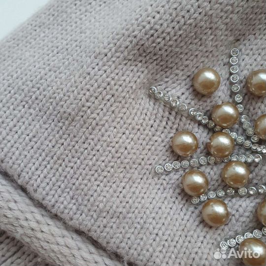 Теплая зимняя шапка на девочку