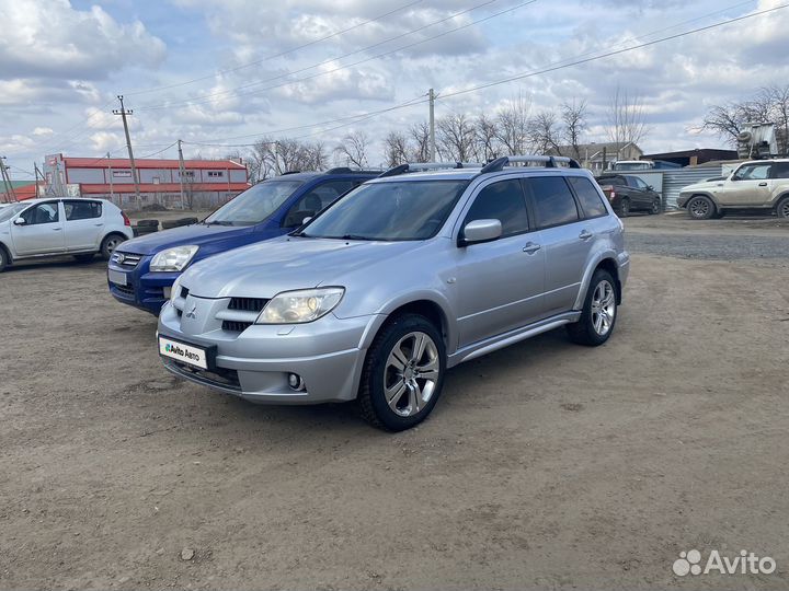 Mitsubishi Outlander 2.4 AT, 2007, 237 000 км