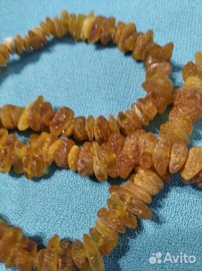 Ожерелье из янтаря и серьги