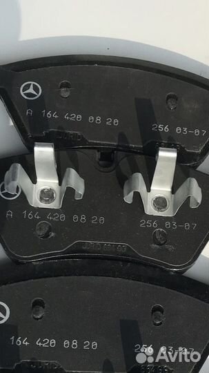 Колодки тормозные пер. ML164. GL164