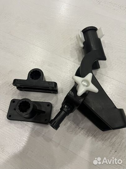 Кронштейн для спиннига на лодку