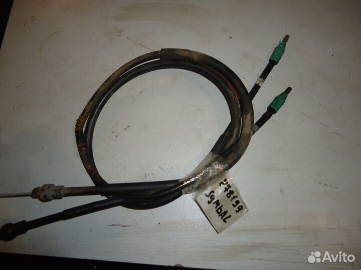 Трос стояночного тормоза