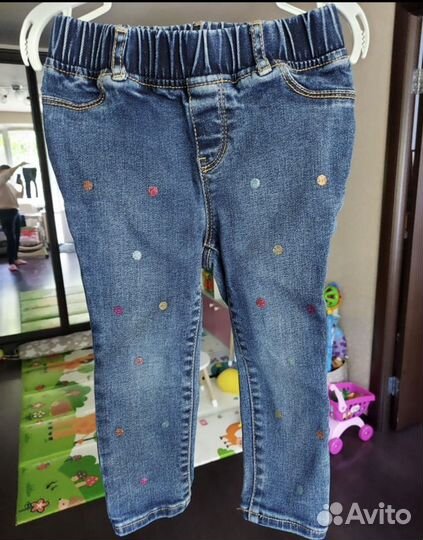 Джинсы gap