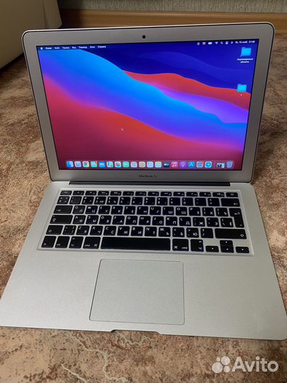Ноутбук Macbook air 13 mid 2013