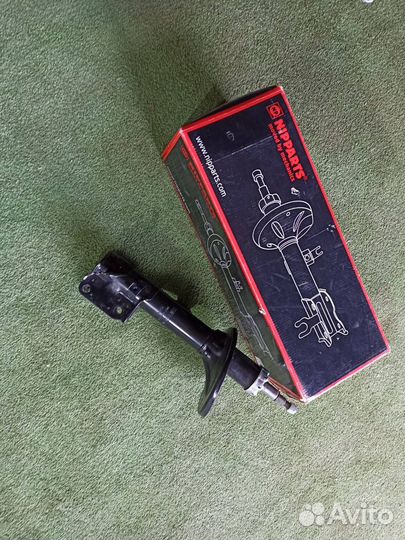 Амортизатор передний правый Hyundai Tucson