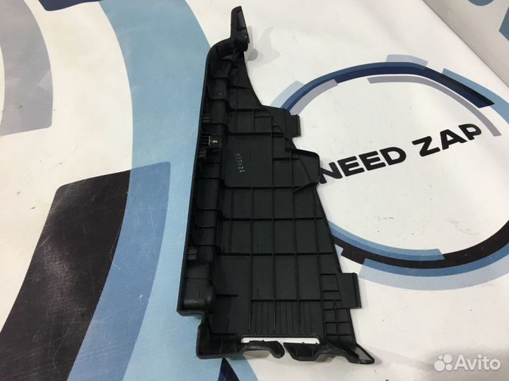 Держатель полки задний правый Kia Ceed ED G4FC