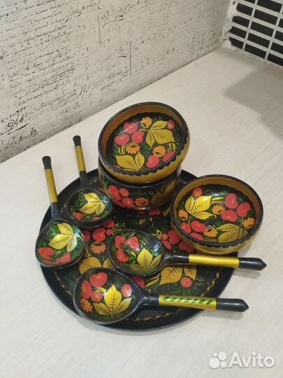 Кофейный сервиз, электрочайник, чашки деревянные