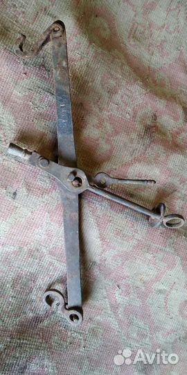 Весы старинные кованые