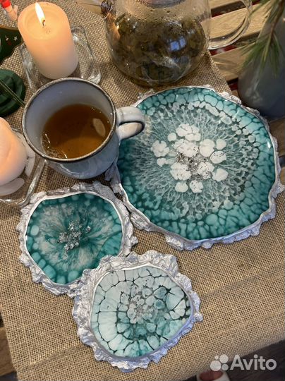 Набор для сервировки из эпоксидной смолы