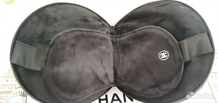Chanel подушка для путешествий
