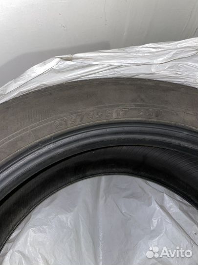 Yokohama dB Decibel E70 215/55 R17