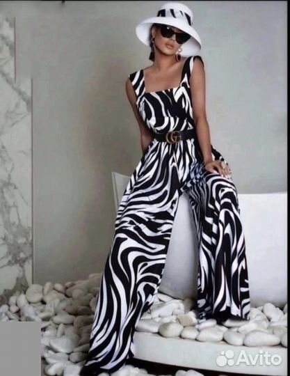 Комбинезон женский