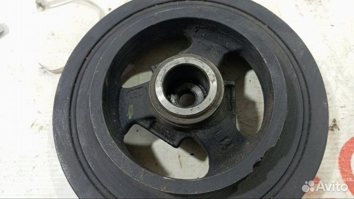 Шкив коленвала Chrysler Voyager 2.4 EDZ