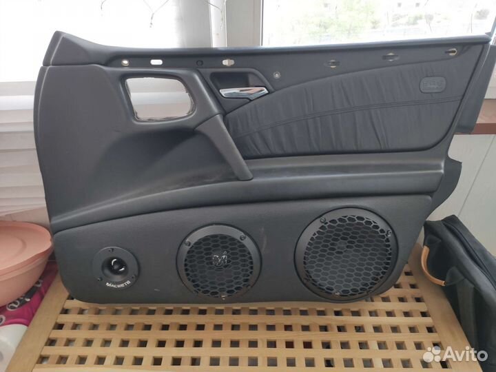 Комплект автозвука на Mercedes w210
